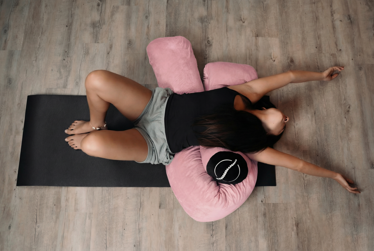 veertee-spominska_pena-_podporna_-_nosecniska-vecnamenska-blazina-1